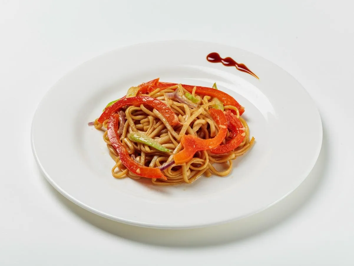 УДОН с овощами  (пор 240гр)